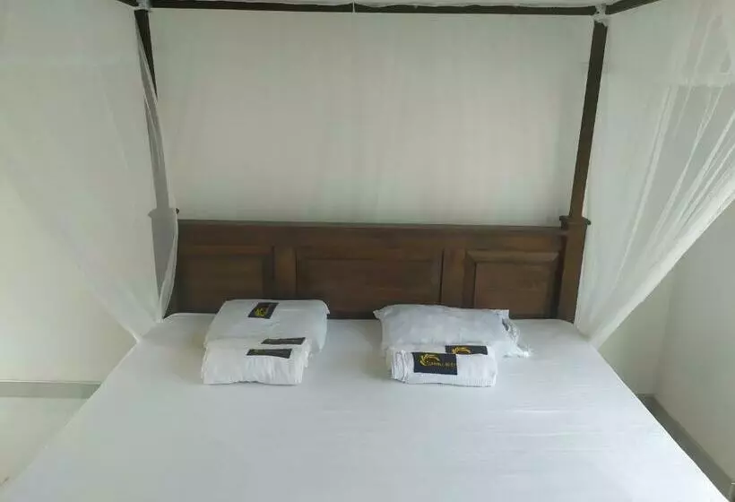 Aamiaismajoitus (B&B) Sunhill Rest Hiriketiya