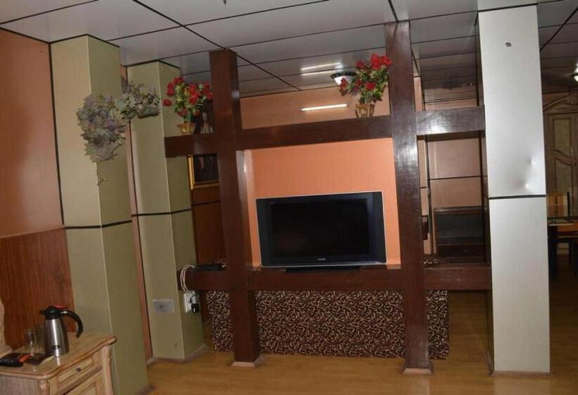 Hotel Crystal Palace