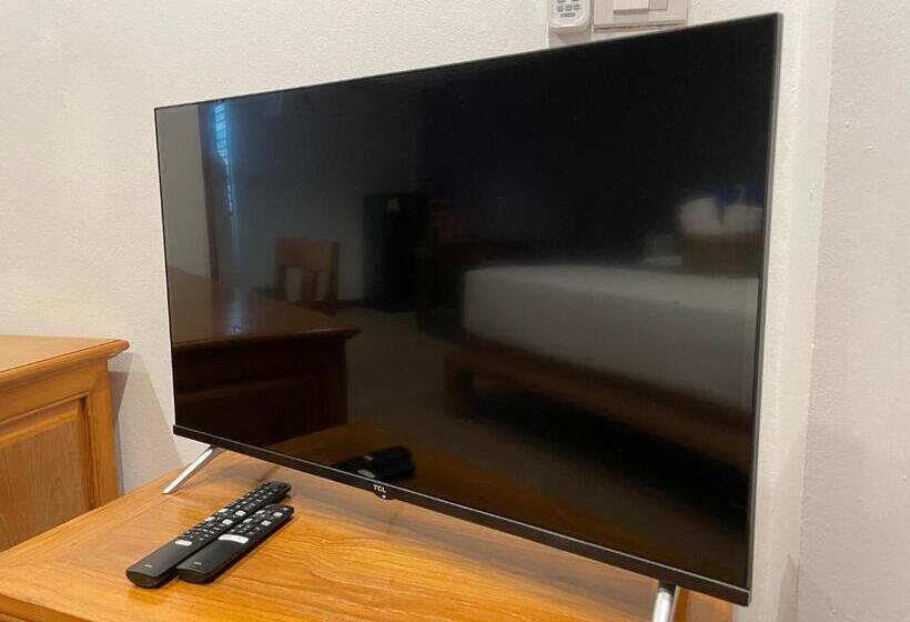 هتل The Pavillon By The Pace Phuket Boutique Resort