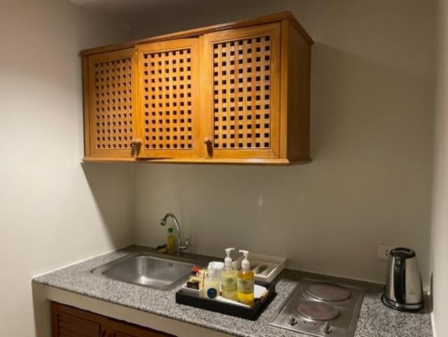 هتل The Pavillon By The Pace Phuket Boutique Resort