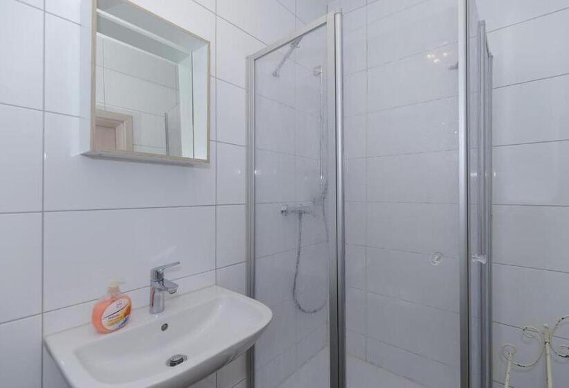 K 25 Fewo 2 Im Herzen Von Warnemünde