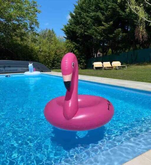 Logement Indépendant Piscine Et Jardin