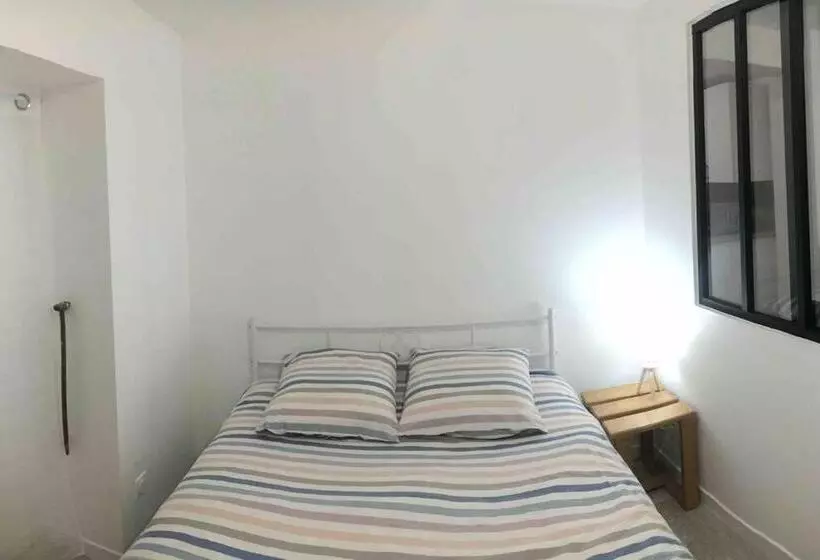 Logement Indépendant Piscine Et Jardin
