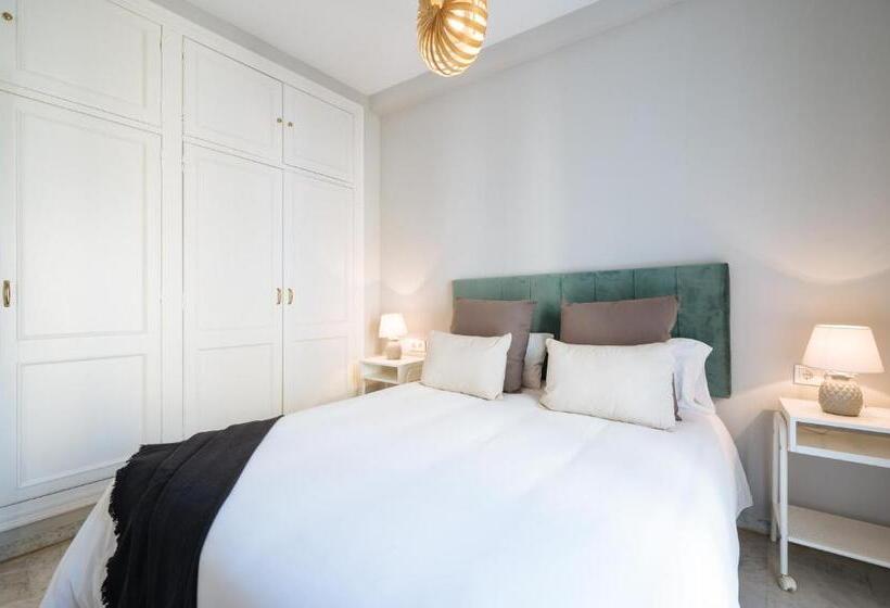 Guadalquivir Terrace Suite Apartments