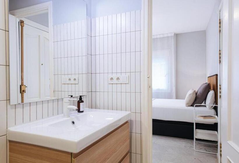 Guadalquivir Terrace Suite Apartments