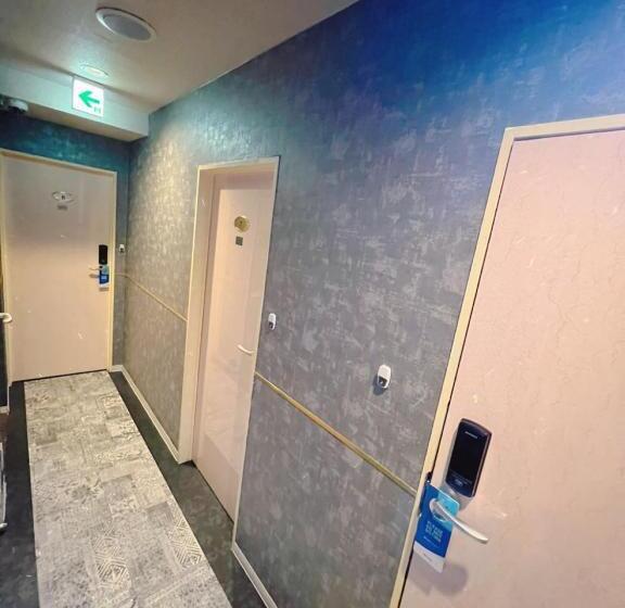 誠家　makoto Hostel