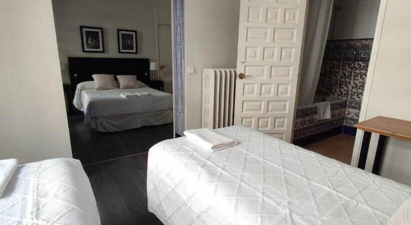 Пансион Casa Consell Bailen, Guest House