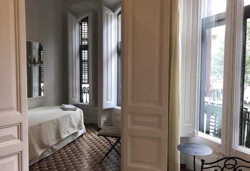 Пансион Casa Consell Bailen, Guest House