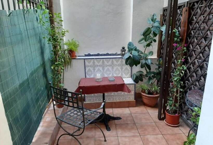 Пансион Casa Consell Bailen, Guest House