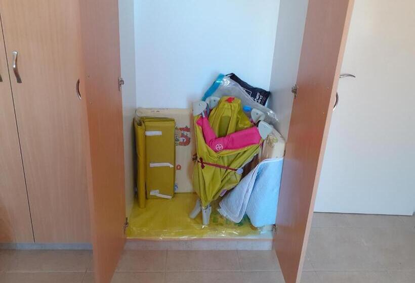 Beautiful 2 Bed House In Mandria Paphos