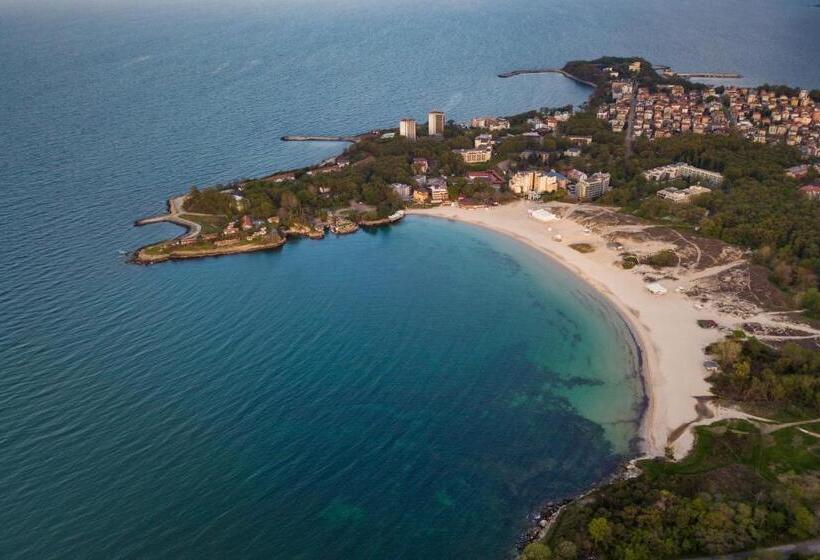 בית מלון כפרי Park 2