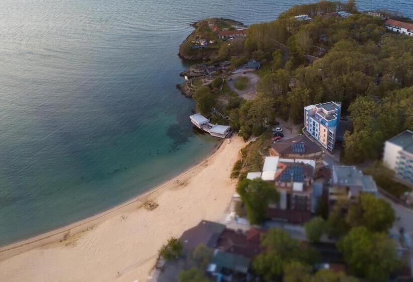 בית מלון כפרי Park 2