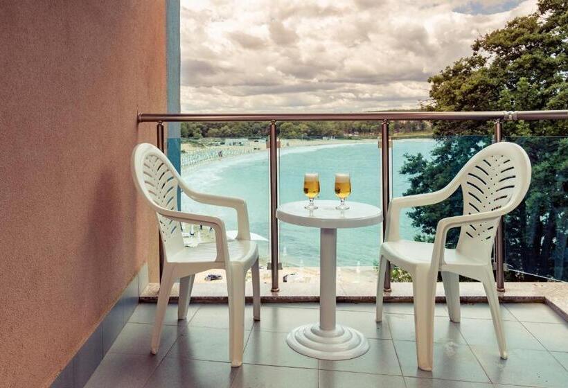 בית מלון כפרי Park 2