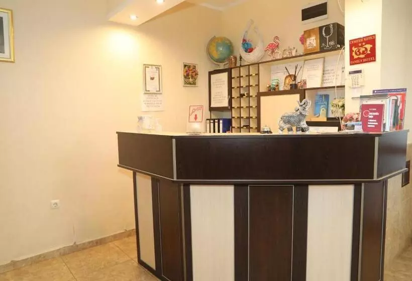 Family Hotel Deykin