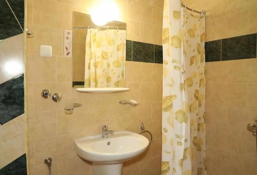 Family Hotel Deykin
