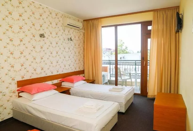Family Hotel Deykin