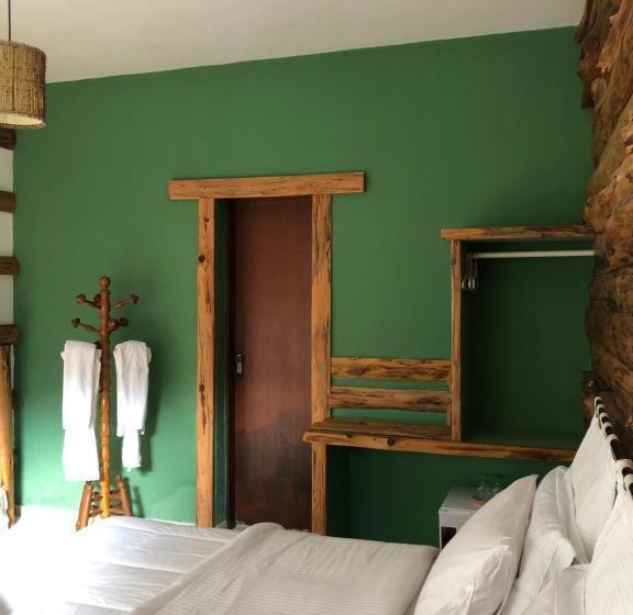 Otel Pousada Refúgio Dos Falcões