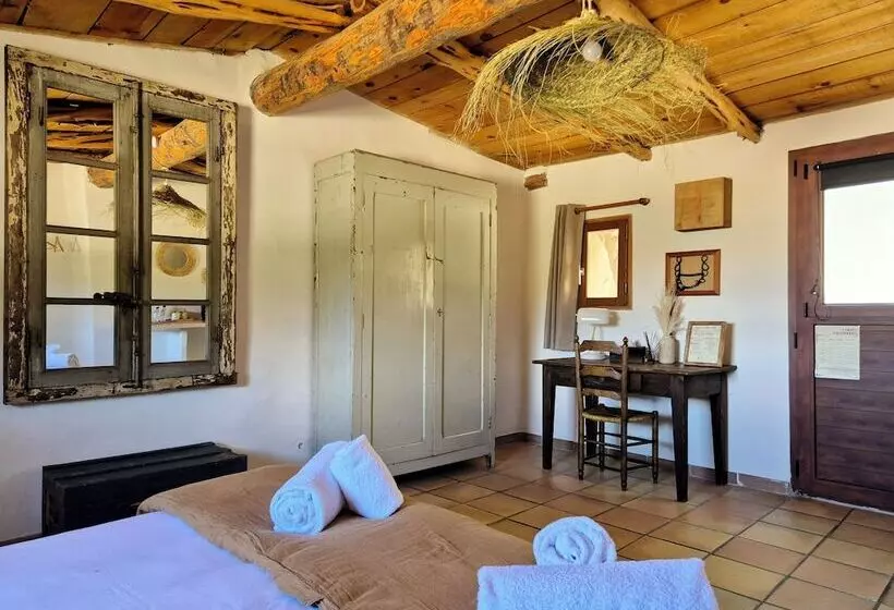 هتل Ranch Campo Palombaggia