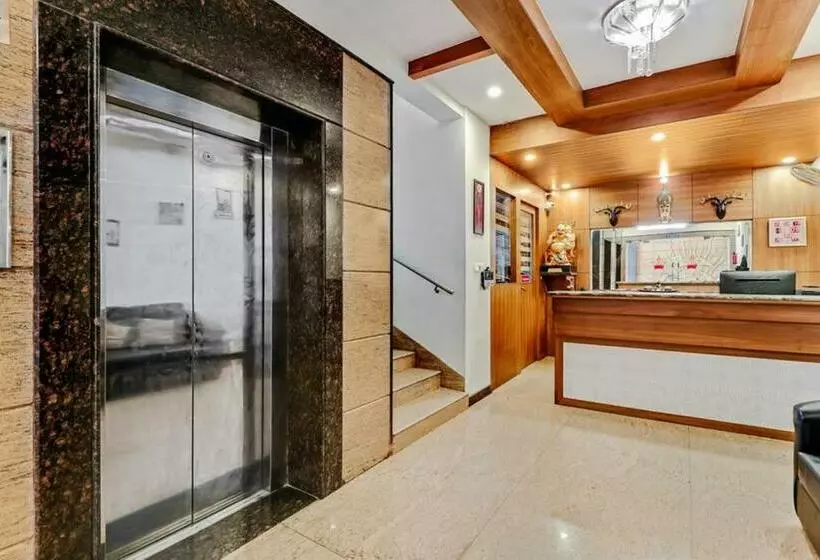 Hotelli Sri Krishna Palace