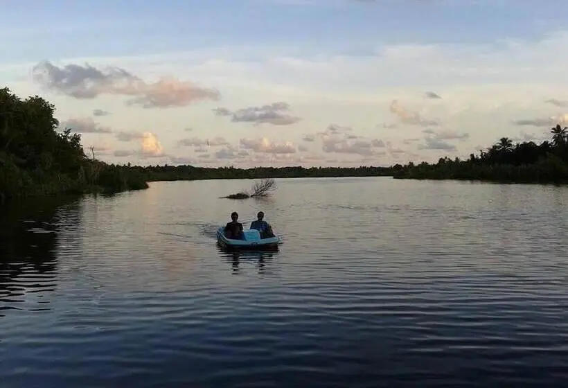 پانسیون Suffix Retreat   Stay, Dive & Explore Fuvahmulah