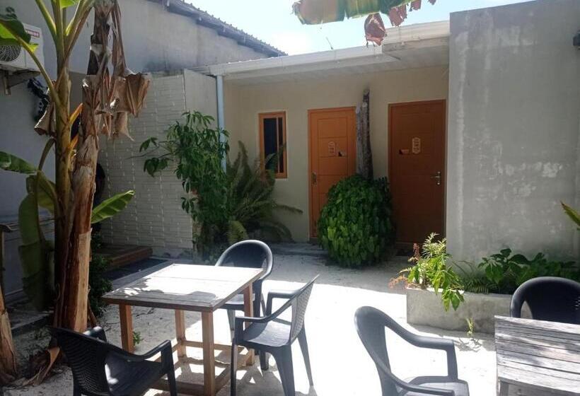 پانسیون Suffix Retreat Stay, Dive & Explore Fuvahmulah