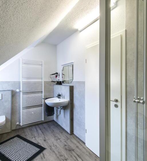 פנסיון Wein & Gästehaus Ballmann