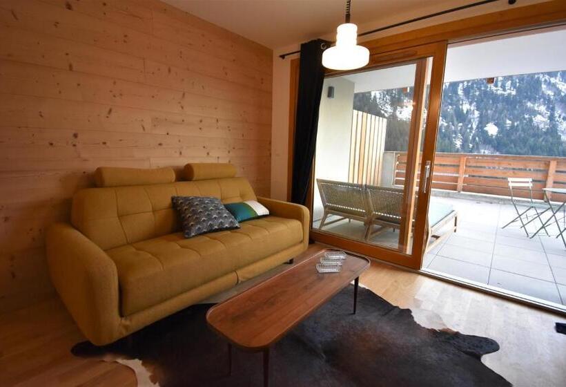 Vaujanylocations   La Cabane De Maurice