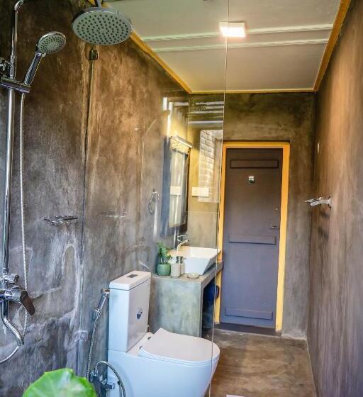 Общежитие Banana Bunks Kandy