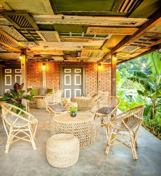 Общежитие Banana Bunks Kandy