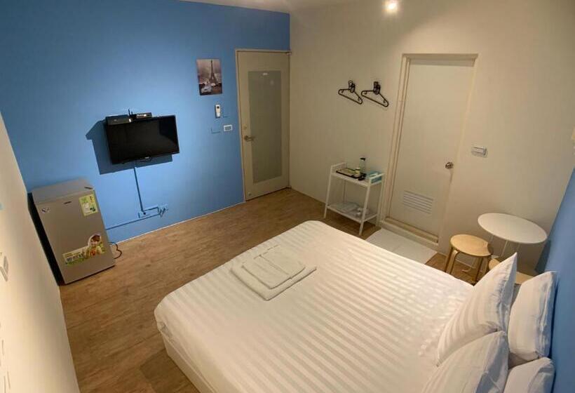 هاستل Lazy Bone