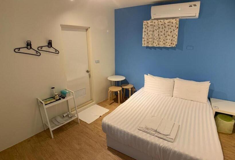 هاستل Lazy Bone