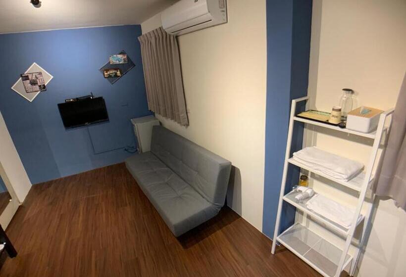 هاستل Lazy Bone