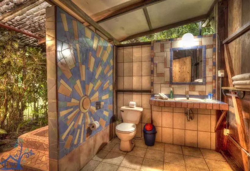 Casa Mambo Pool House