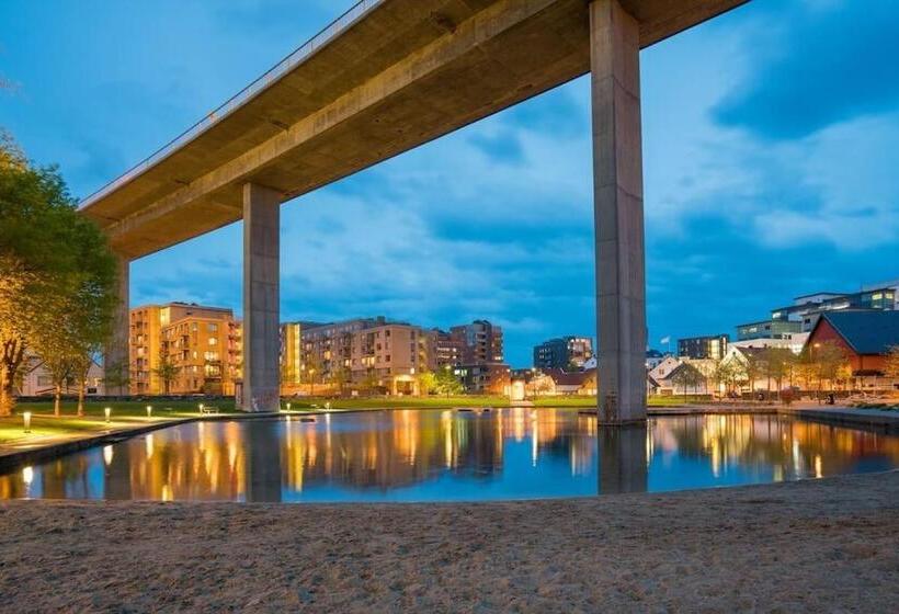 Charming Studio With Private Patio