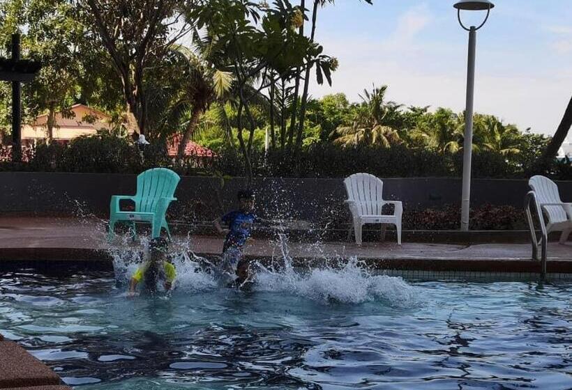 Ehsan Seaview Hotel Port Dickson