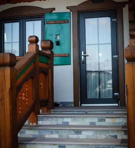 Hotelli Colț De Austria