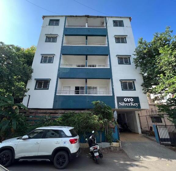 O 84826 Hotel Silver Key