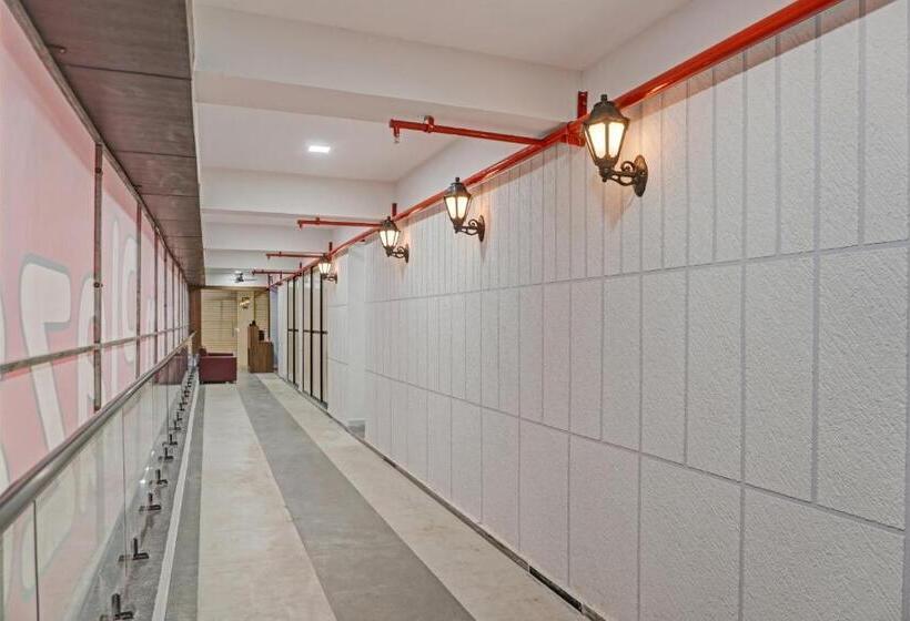 בית מלון כפרי O Stadium Plaza