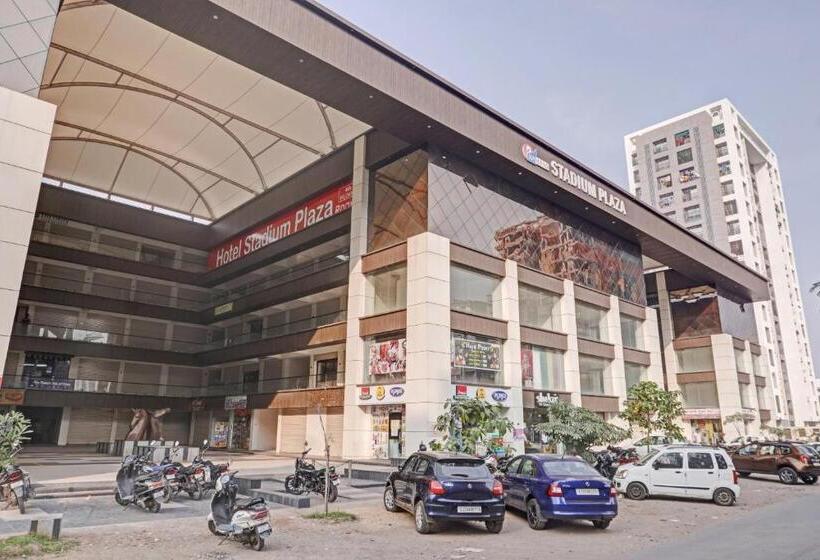 בית מלון כפרי O Stadium Plaza