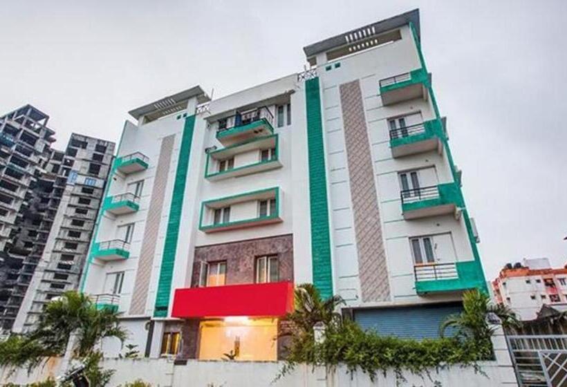 Fabhotel Luck Inn Residency