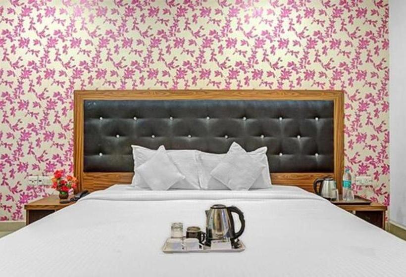 Fabhotel Luck Inn Residency