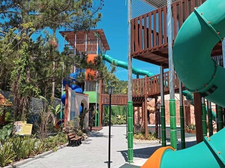 هتل Pousada El Patron