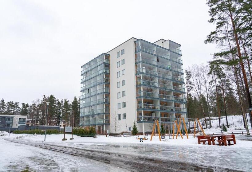 Kaksio Helsingissä Hyvien Kulkuyhteyksien Varrella