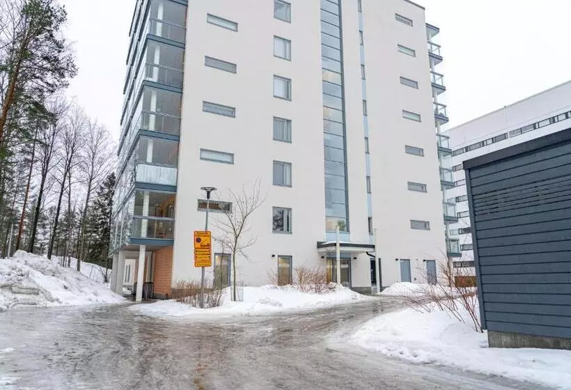 Kaksio Helsingissä Hyvien Kulkuyhteyksien Varrella