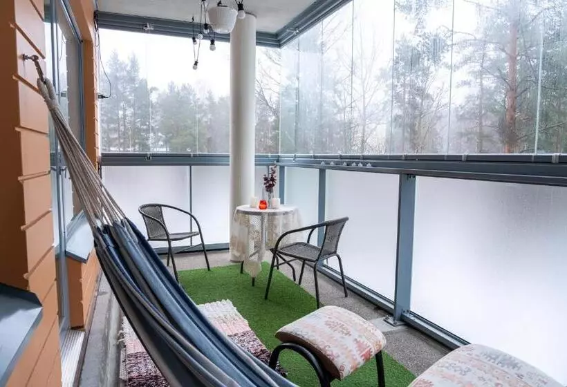 Kaksio Helsingissä Hyvien Kulkuyhteyksien Varrella