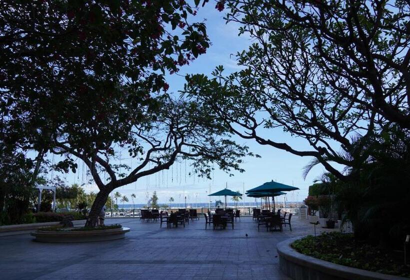 New Aloha Ilikai 1free Parking