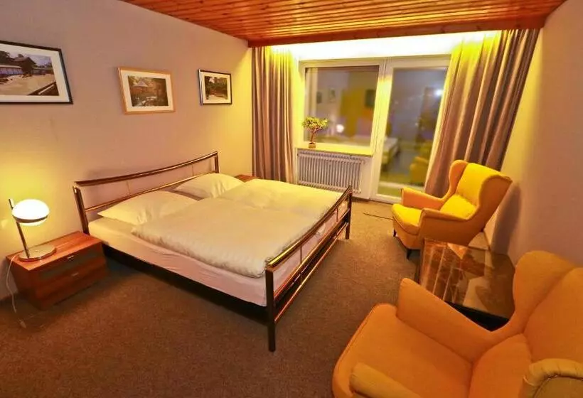 Bed and Breakfast Pension Karamia