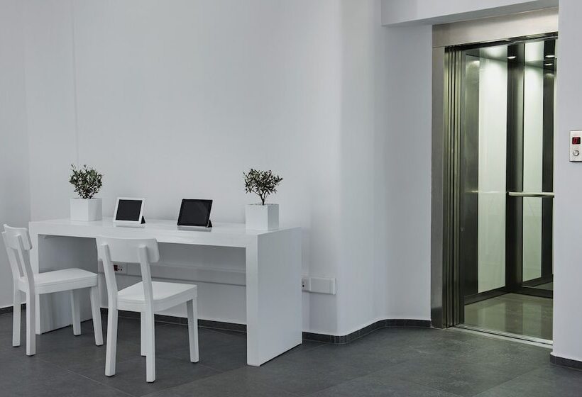 Hotel Acroterra Rosa Luxury Suites & Spa