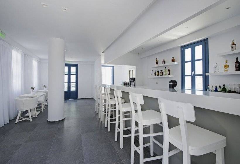 Hotel Acroterra Rosa Luxury Suites & Spa