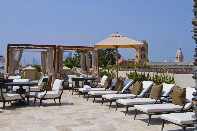 Hotel Bastion Luxury